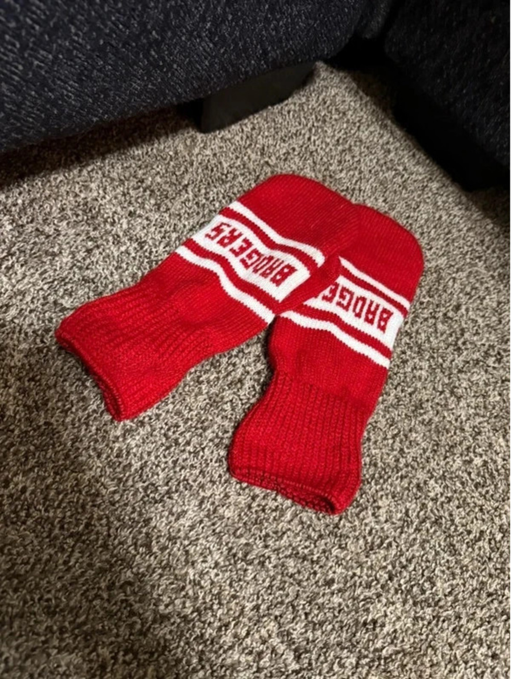 Wisconsin Badgers Red White Knit Mittens NCAA College Winter Gloves